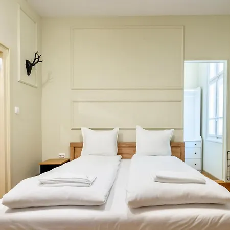 Apartpro Apartments, Apartment